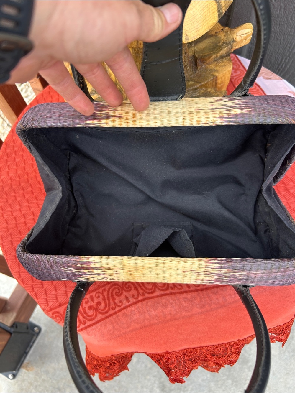 Woven Gradient Barrel Handbag in Purple and Cream - Picture 10 of 12
